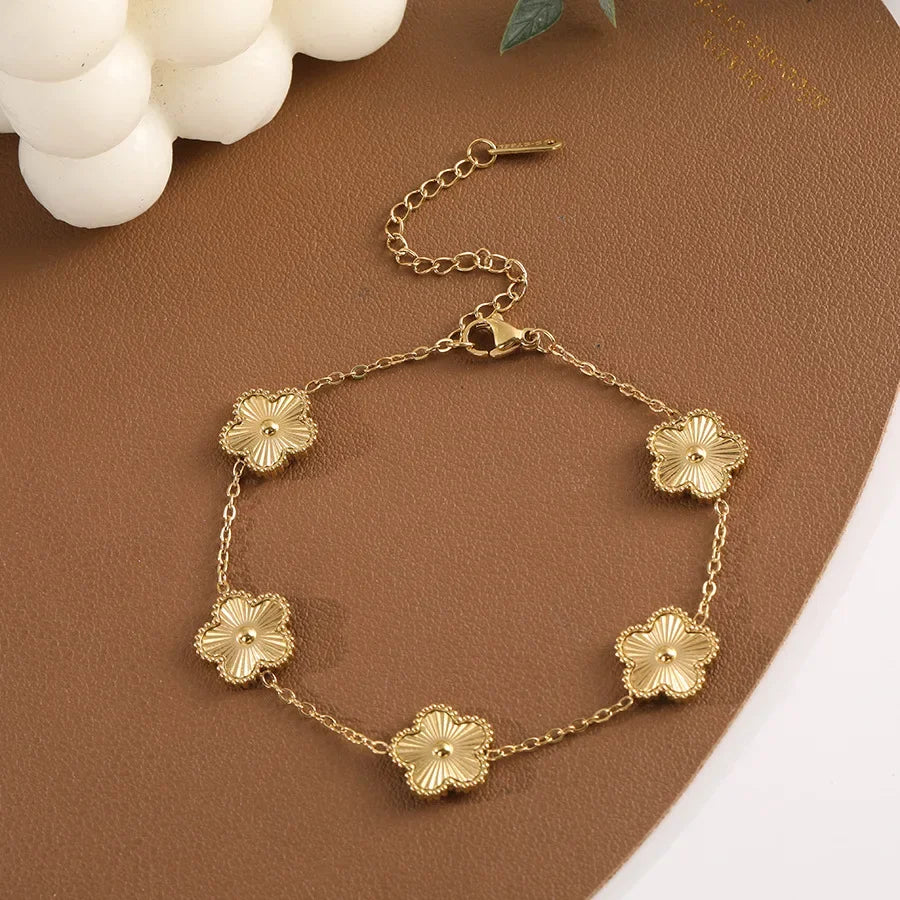 Miniamlist Flower Bracelet Bangle Elegant Gold Color Chain Shiny Rhinestone Floral Bracelet Chic Women's Party Jewelry